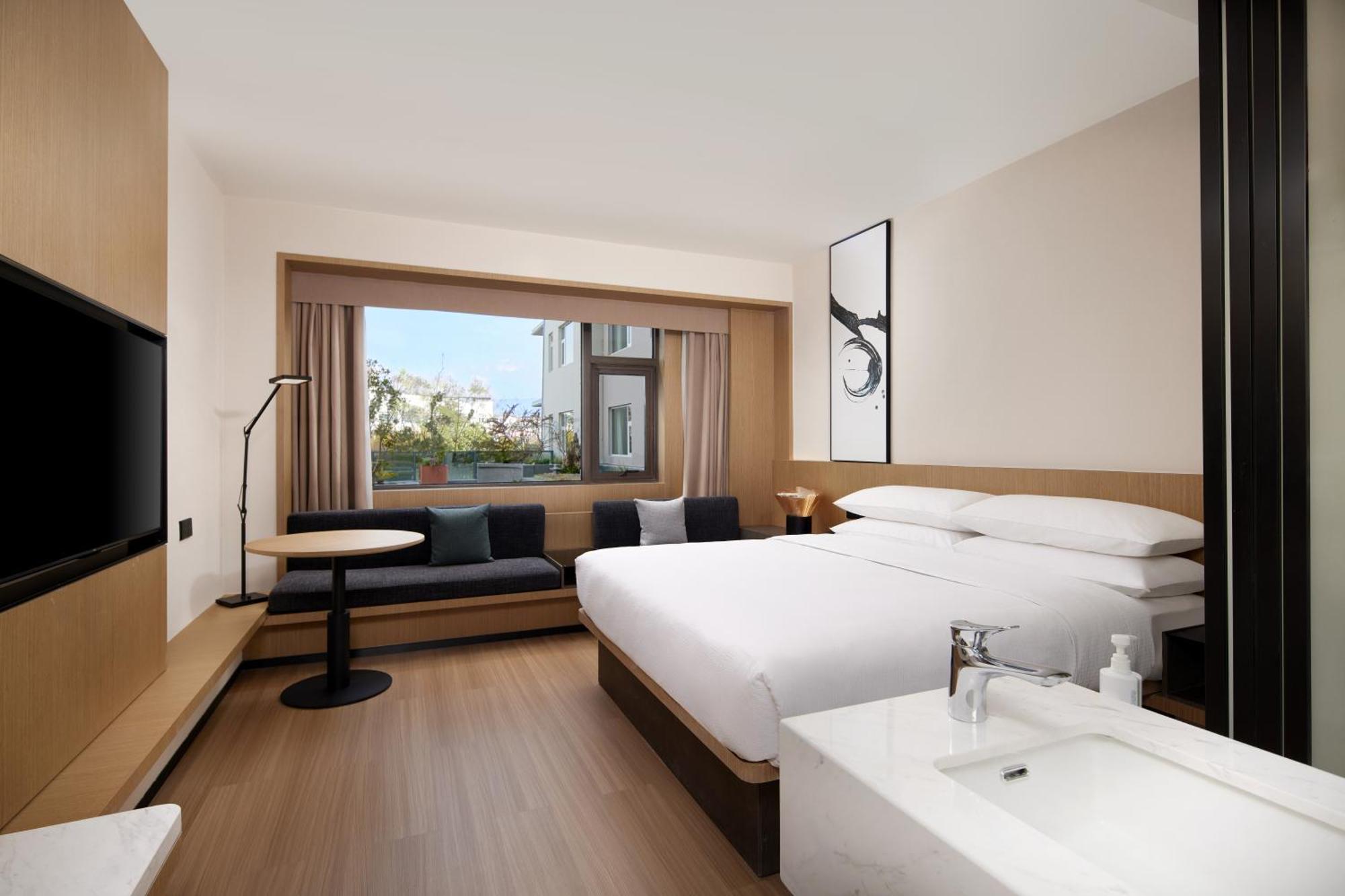 Fairfield By Marriott Lijiang Ancient Town Hotel Exterior photo